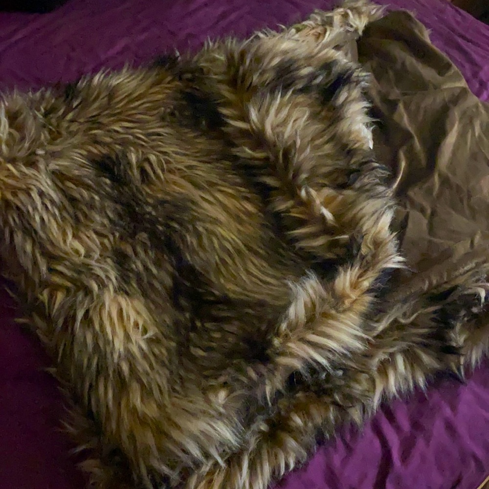 Fur Blanket/Throw